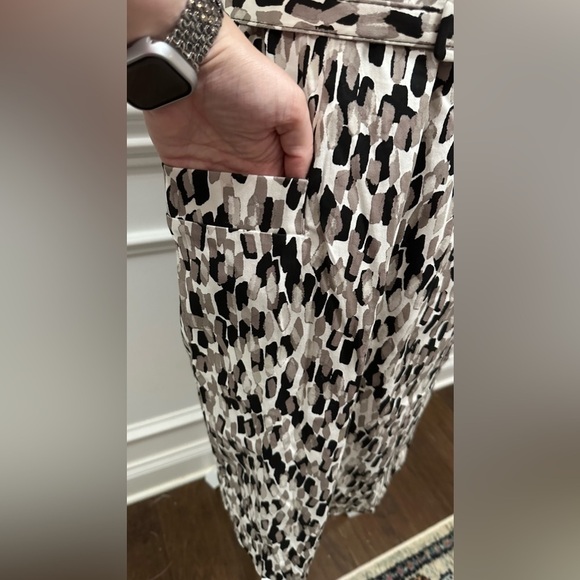 NWT Adrianna Papell Stretch Midi Dress with Belt  sz 8 - Picture 5 of 9